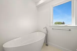 84 Post Island Rd, Quincy, MA 02169 - Photo 27