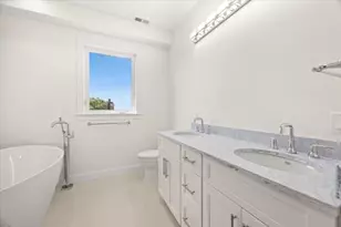 84 Post Island Rd, Quincy, MA 02169 - Photo 23
