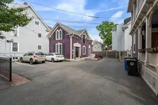2R Dearborn, Salem, MA 01970 - Photo 31