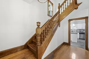 70 Sycamore St, Holyoke, MA 01040 - Photo 23