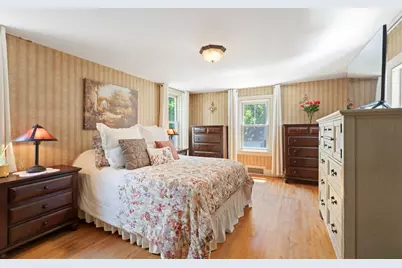 68 High Street, Northbridge, MA 01588 - Photo 35