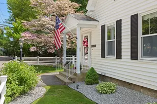 68 High St, Northbridge, MA 01588 - Photo 11