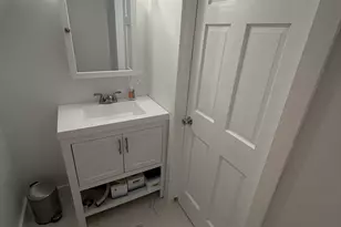 496 E 7th St, Boston, MA 02127 - Photo 11