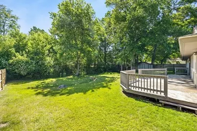 27 Nadine Rd, Brockton, MA 02302 - Photo 9