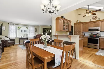 22 Lindale Ave, Weymouth, MA 02191 - Photo 7