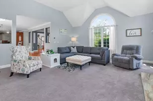 307 Chestnut St, Hudson, MA 01749 - Photo 13