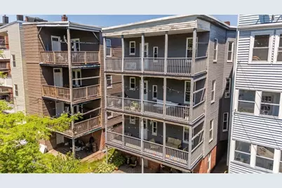 725 East 3rd St, Boston, MA 02127 - Photo 37