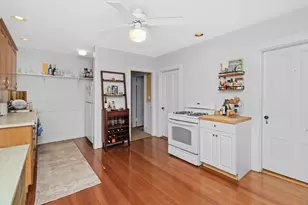 725 E 3rd St, Boston, MA 02127 - Photo 13