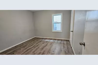 1986-1990 N Main St #2, Fall River, MA 02720 - Photo 7