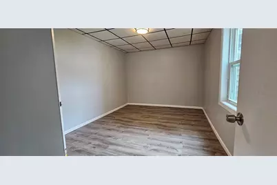 1986-1990 N Main St #2, Fall River, MA 02720 - Photo 9