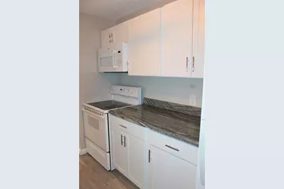 127 Kings St #304, Franklin, MA 02038 - Photo 5