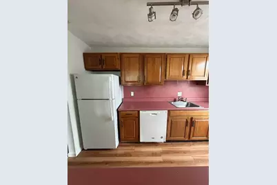 72 Cabot St #8, Beverly, MA 01915 - Photo 3
