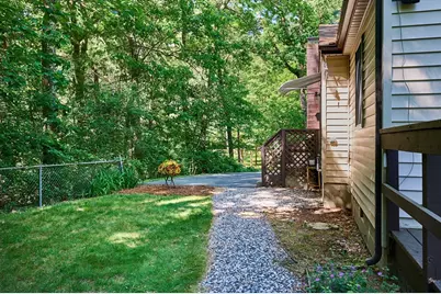 20 Cook Rd, Easthampton, MA 01027 - Photo 21