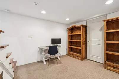 6 Suntaug Street, Lynnfield, MA 01940 - Photo 25