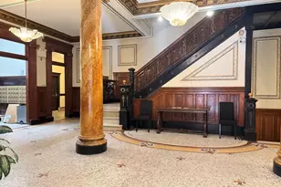 8 Garrison St, Boston, MA 02116 - Photo 11