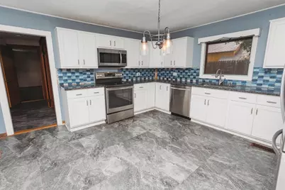 15 School St, Buckland, MA 01370 - Photo 5