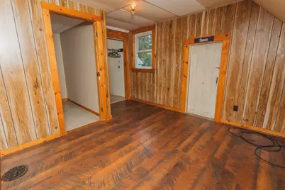 15 School St, Buckland, MA 01370 - Photo 27