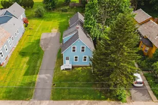 15 School St, Buckland, MA 01370 - Photo 37