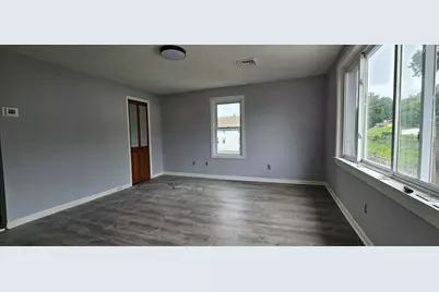 1986-1990 N Main St #3, Fall River, MA 02720 - Photo 7