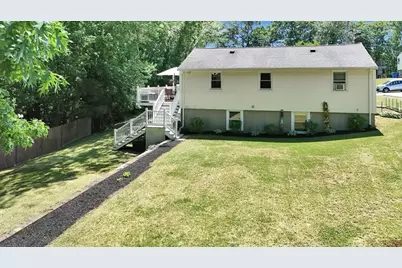20 Madison Ave, Randolph, MA 02368 - Photo 7