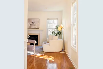64 Kendall Ct #64, Bedford, MA 01730 - Photo 5