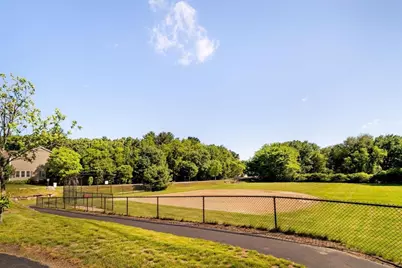 64 Kendall Ct #64, Bedford, MA 01730 - Photo 33