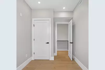 325B Alewife Brook Pkwy #B, Somerville, MA 02144 - Photo 25