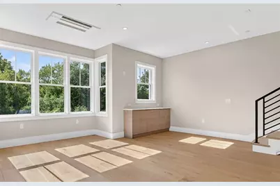 325B Alewife Brook Pkwy #B, Somerville, MA 02144 - Photo 15