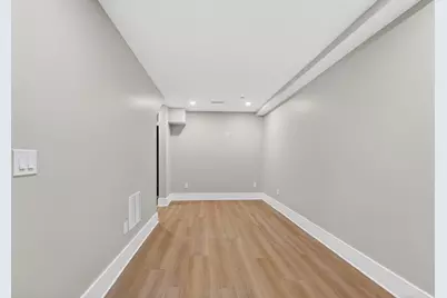 325B Alewife Brook Pkwy #B, Somerville, MA 02144 - Photo 29