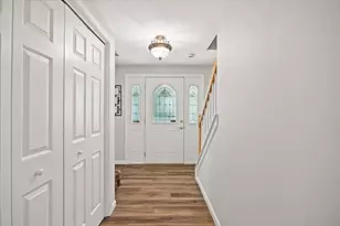 27 N Grove St, Middleborough, MA 02346 - Photo 13