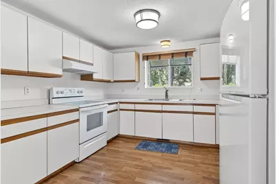 90 Shellback Way #90, Mashpee, MA 02649 - Photo 5