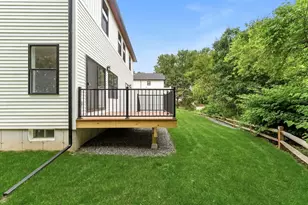 142 Fisher St, Attleboro, MA 02703 - Photo 41