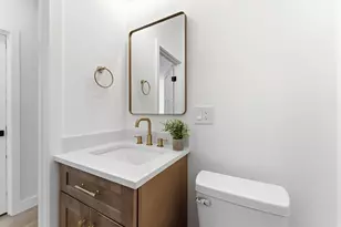 142 Fisher St, Attleboro, MA 02703 - Photo 17