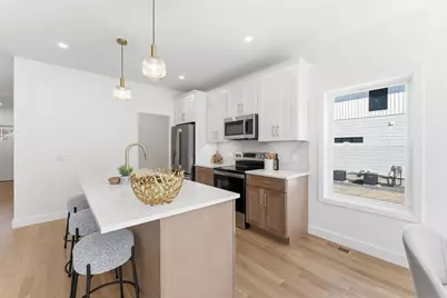 142 Fisher St #B, Attleboro, MA 02703 - Photo 11