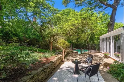 25 Chestnut Hill Rd, Newton, MA 02467 - Photo 21