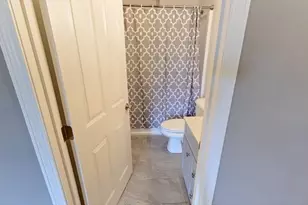 29 Creighton St, Providence, RI 02906 - Photo 3