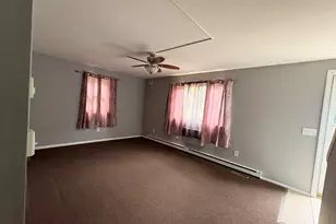 49 Riverton Rd, Springfield, MA 01109 - Photo 15
