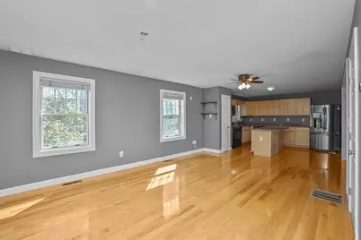 81 Beecher Pl #81, Newton, MA 02459 - Photo 9