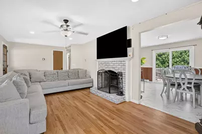 762 Center St, Ludlow, MA 01056 - Photo 15
