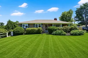 762 Center St, Ludlow, MA 01056 - Photo 1