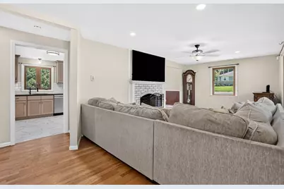 762 Center St, Ludlow, MA 01056 - Photo 21