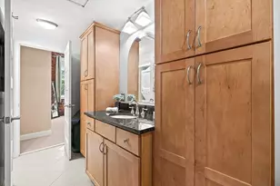 25 Cedar St, Amesbury, MA 01913 - Photo 11