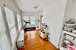 22 Longfellow Rd, Worcester, MA 01602 - Photo 9