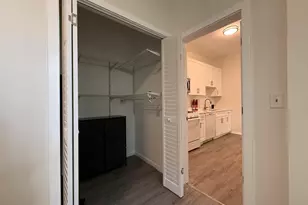 26 Park Vale Ave, Boston, MA 02134 - Photo 5