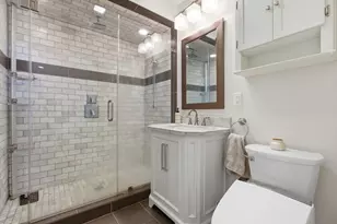 881 E 2nd St, Boston, MA 02127 - Photo 11