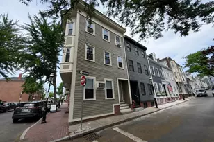 18 Pleasant St, Boston, MA 02129 - Photo 9