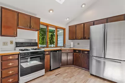 6 Wright Street, Peabody, MA 01960 - Photo 5