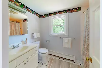 29 Buckingham Rd, Milton, MA 02186 - Photo 17