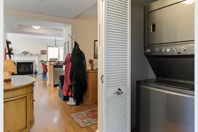 77 Marion Street, Brookline, MA 02426 - Photo 9