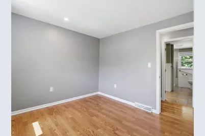 20 Franklin St, Billerica, MA 01862 - Photo 17